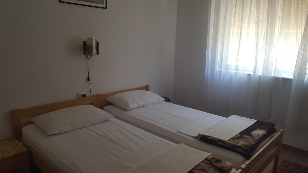Apartments Paradiso Пула Екстериор снимка